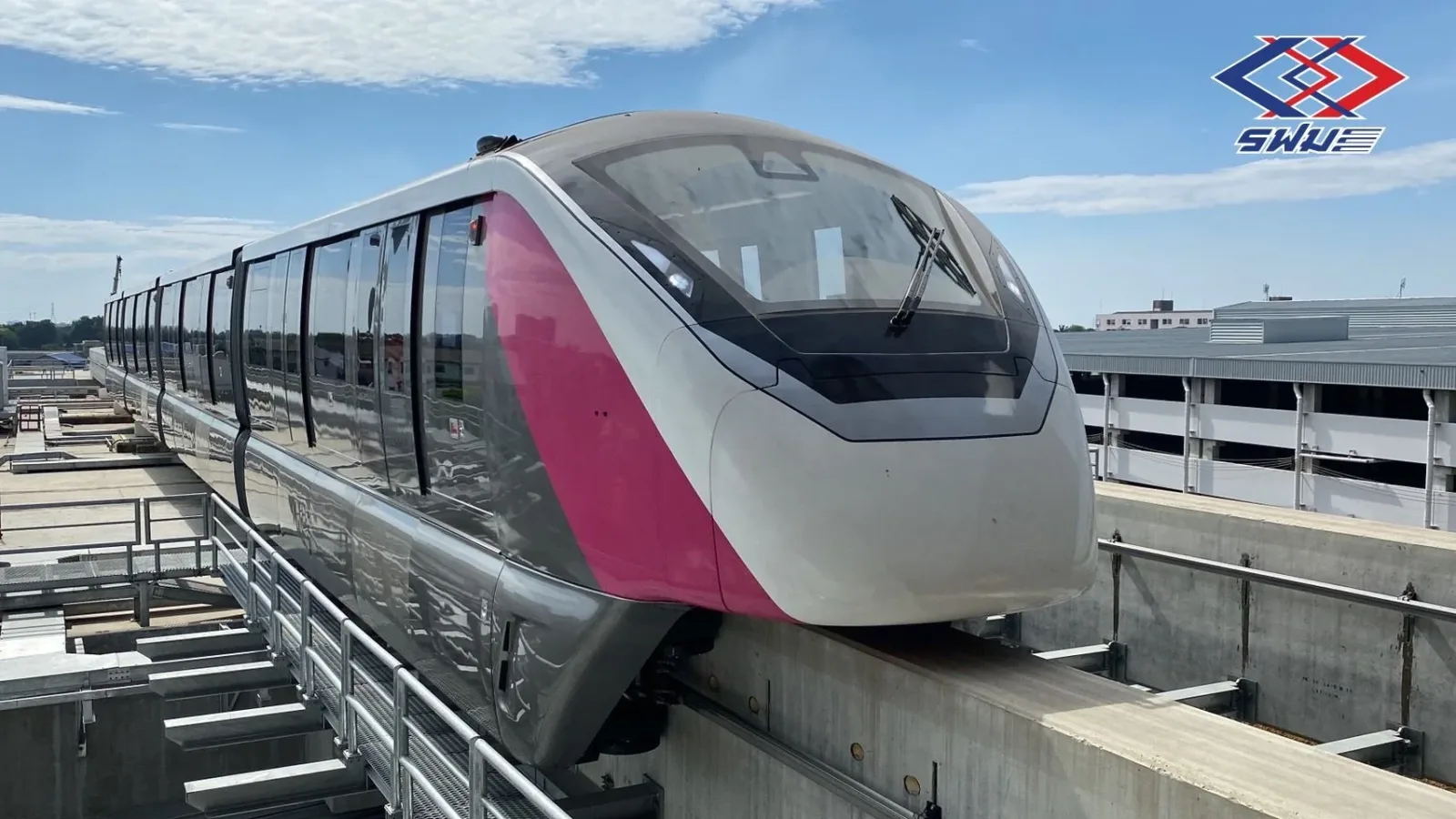 รถไฟฟ้าสายสีชมพู