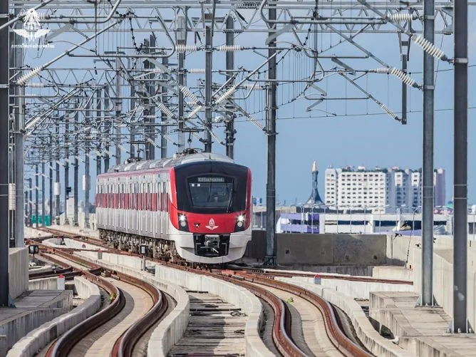 รถไฟฟ้าสายสีแดง