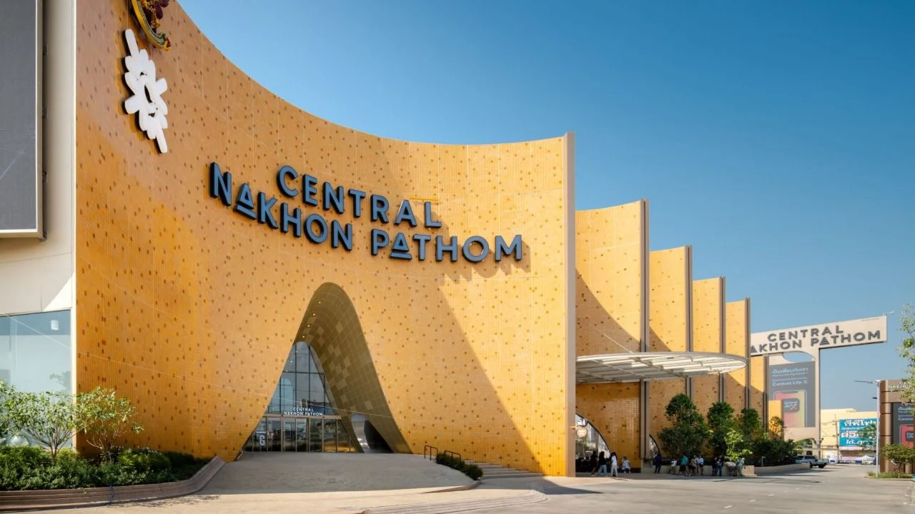 Central Nakhon Pathom