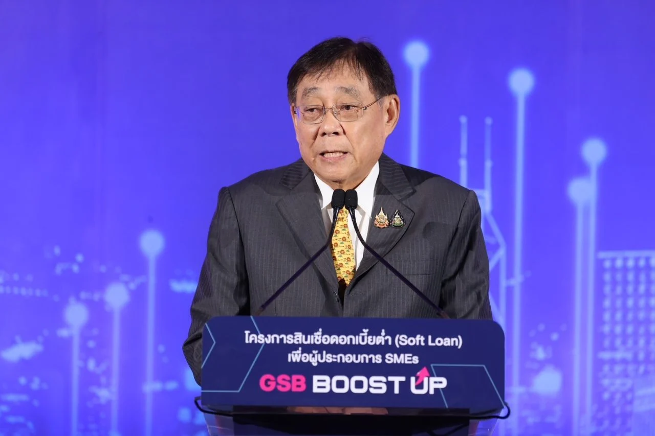 พิชัย ชุณหวชิร รองนายกรัฐมนตรี และรัฐมนตรีว่าการกระทรวงการคลัง