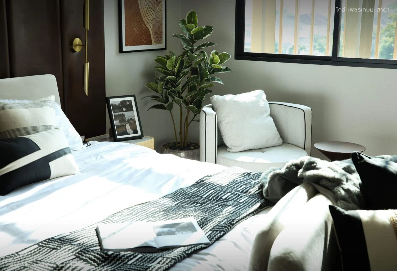 KLAI Phetkasem Sai MasterBedroom
