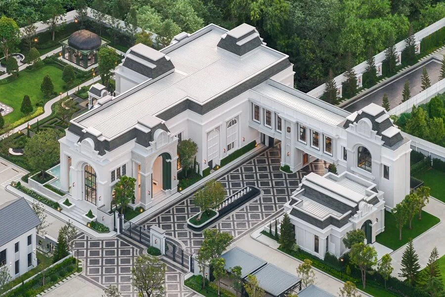 The Palazzo Pinklao Barom