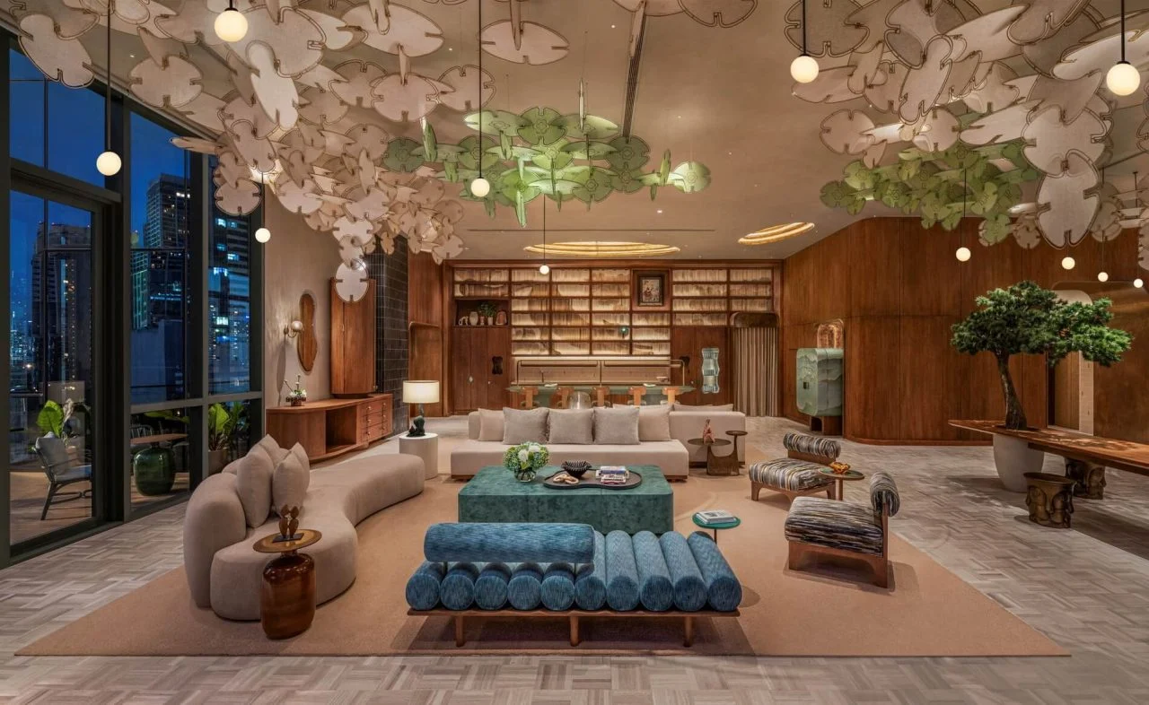 KROMO Bangkok Curio Colleciton by Hiltion