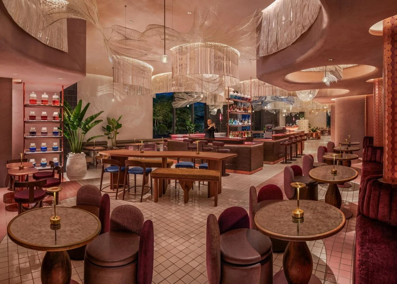 KROMO Bangkok Curio Colleciton by Hiltion
