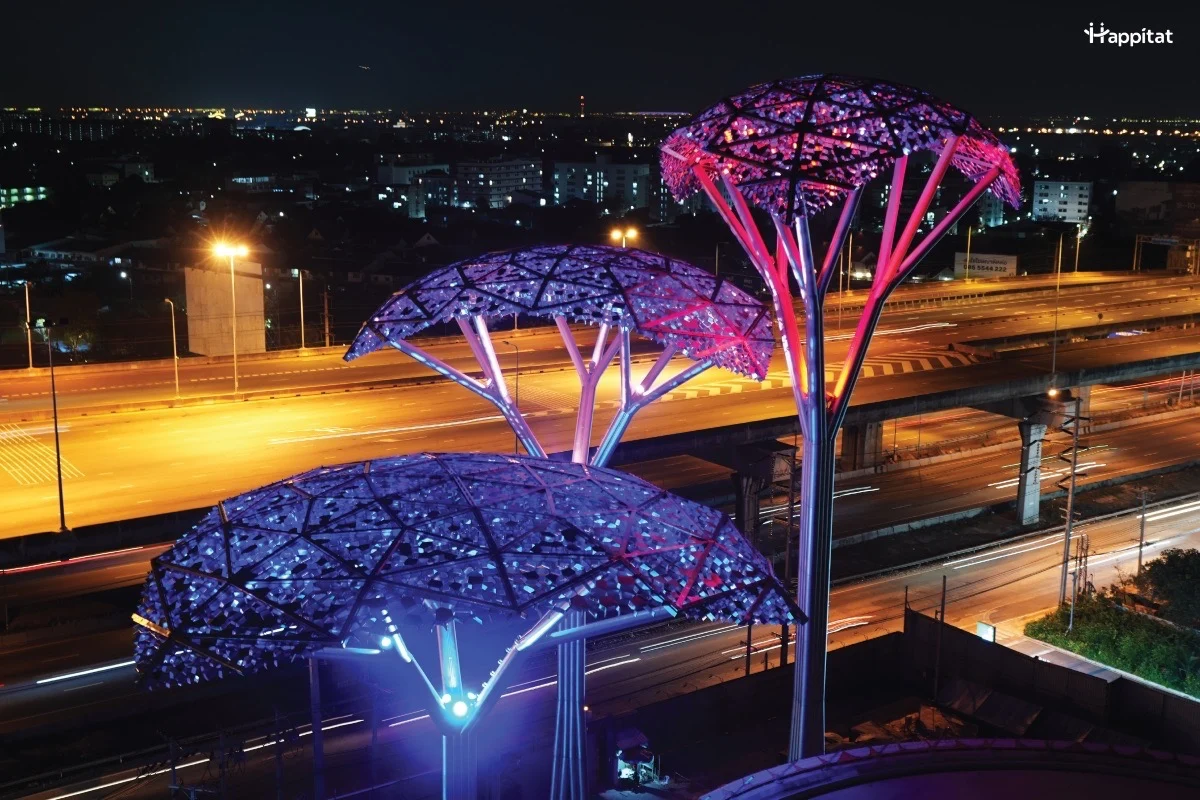The Enchanted Trees Lighting ขนาดใหญ่