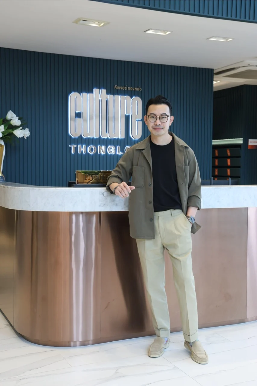 คุณพงศ์อนันต์ สุขเกษม ประธานเจ้าหน้าที่สายงานการตลาดขนาดใหญ่