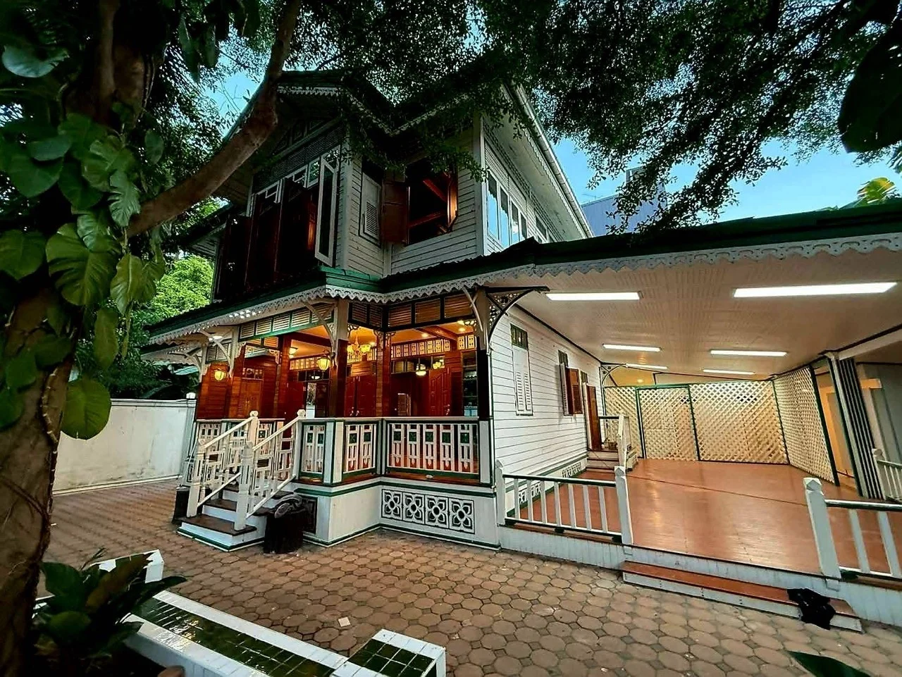 ขนาดใหญ่